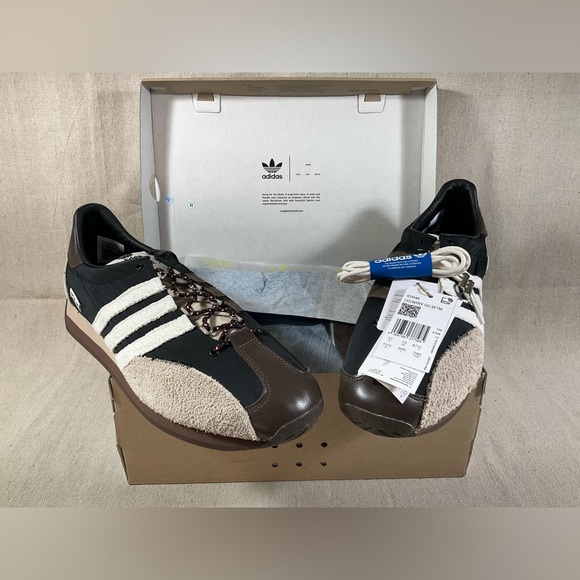 Adidas SFTM x Country OG Core Black  Core White & Earth Strata NIB Size 12.5 - Picture 2 of 9